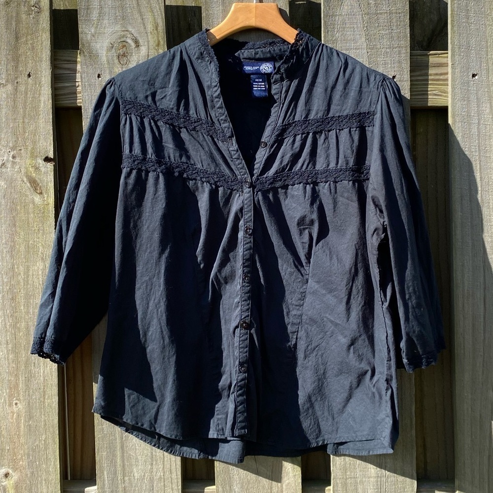 LANE BRYANT VENEZIA Black Blouse Button Up Short Sleeve Lace Detail